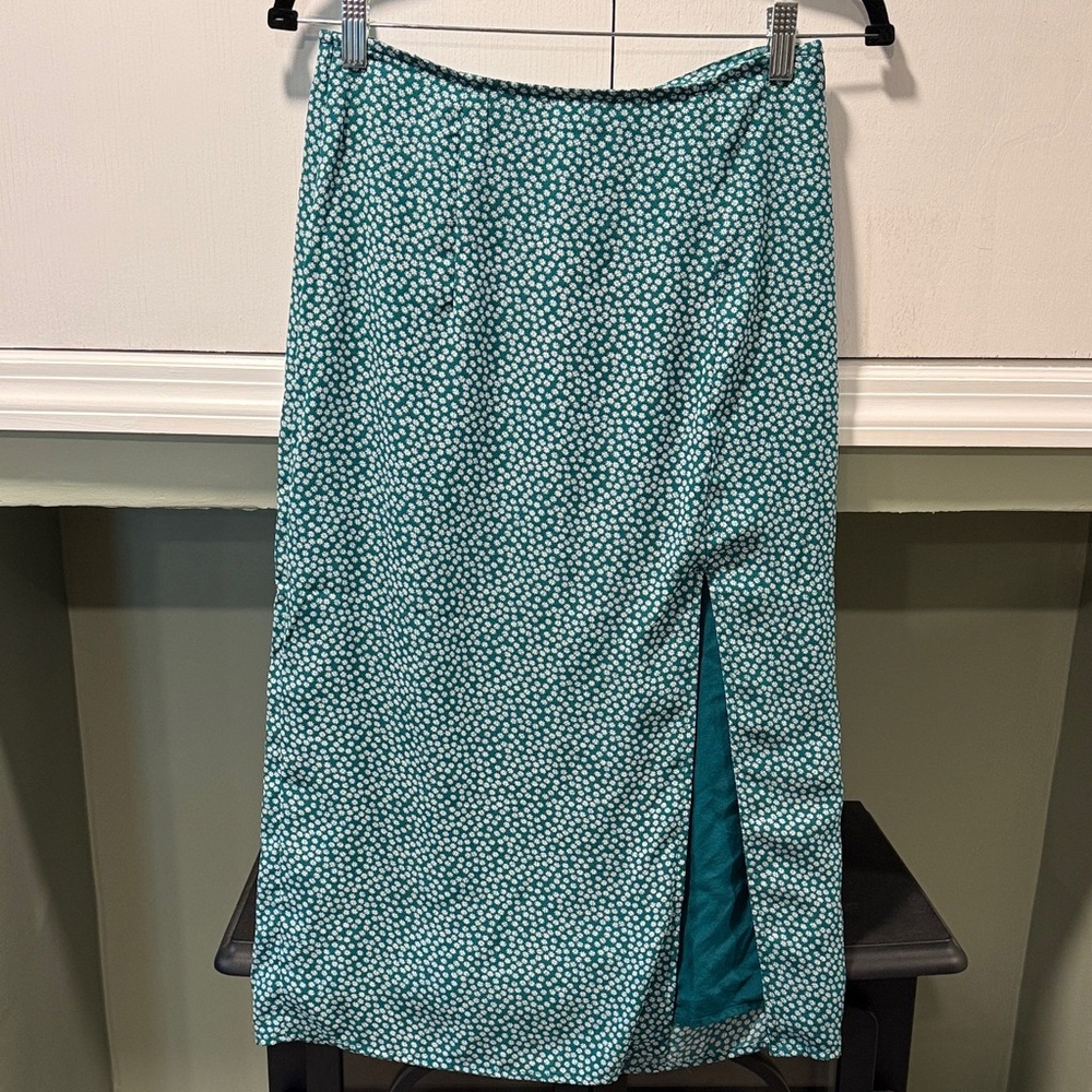 Abercrombie & Fitch Green Floral Skirt